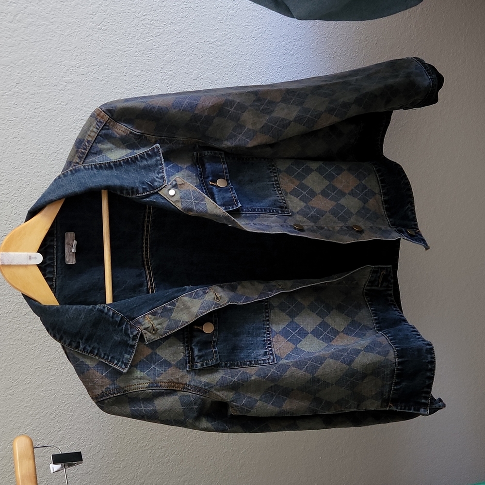 Easel Denim Jacket, Plaid, M, excellent condition